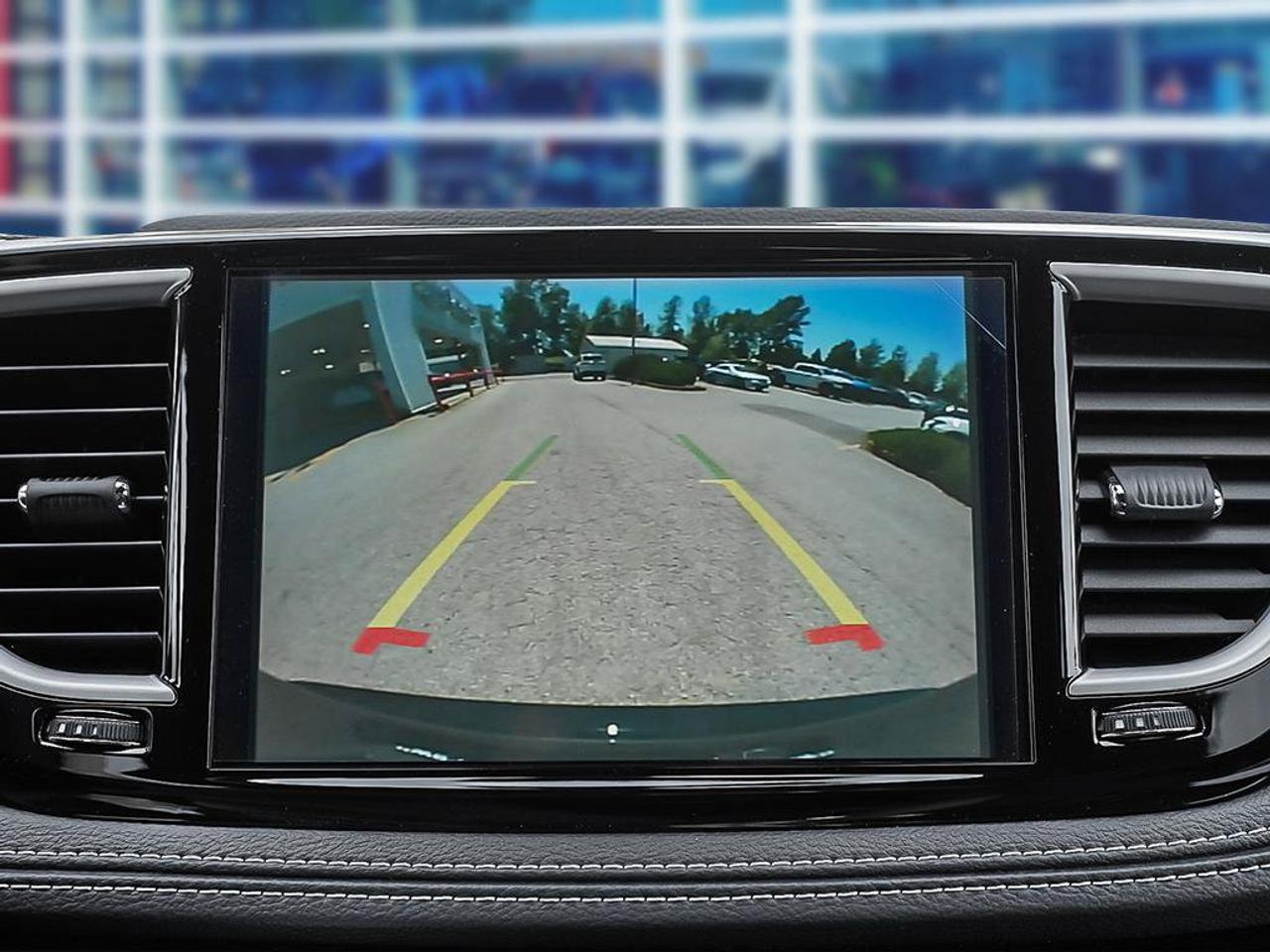 2027 Chrysler Pacifica Select | V6 | Leather Seats |Remote start | Photo