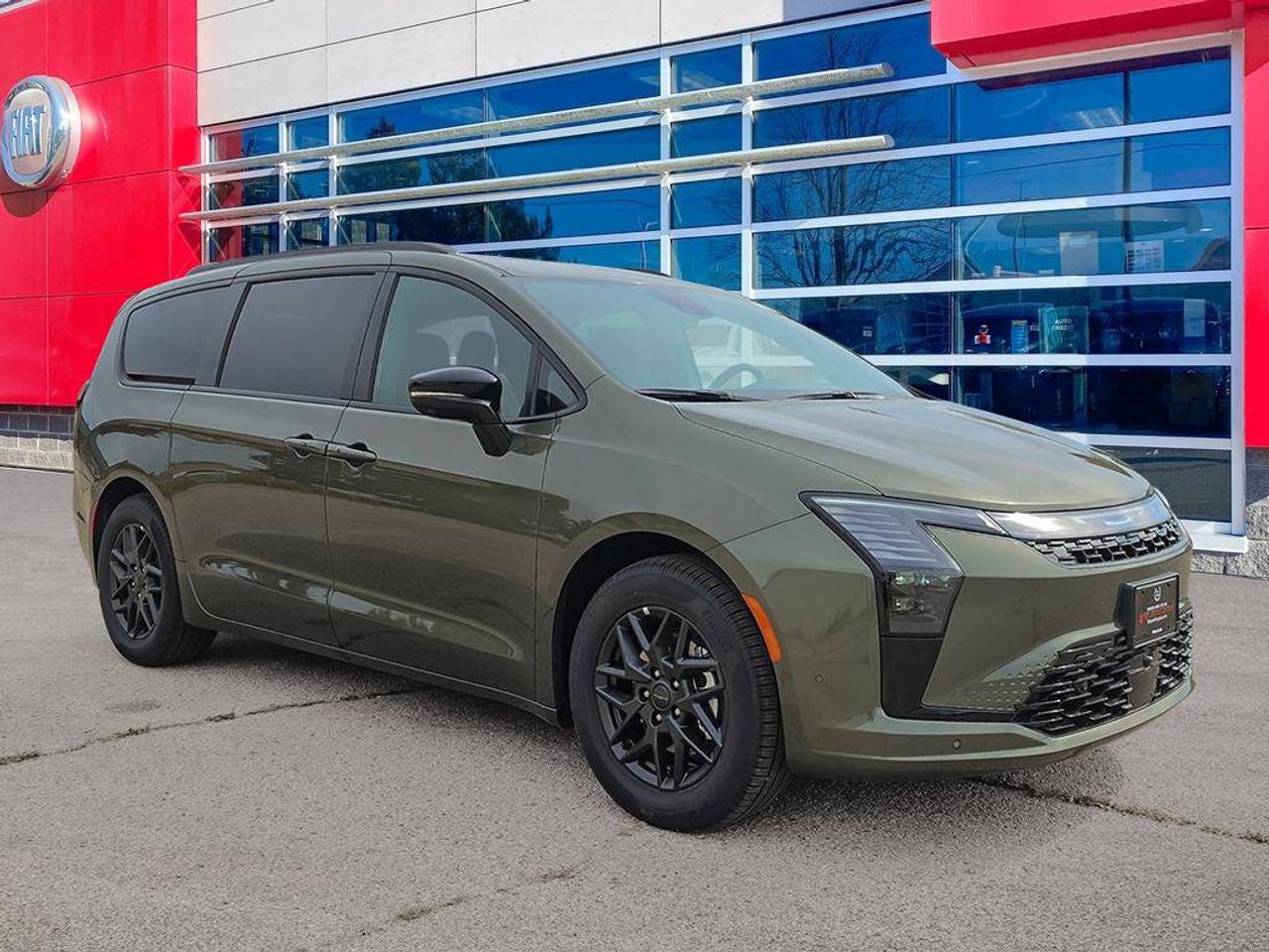 2027 Chrysler Pacifica Select | V6 | Leather Seats |Remote start | Photo
