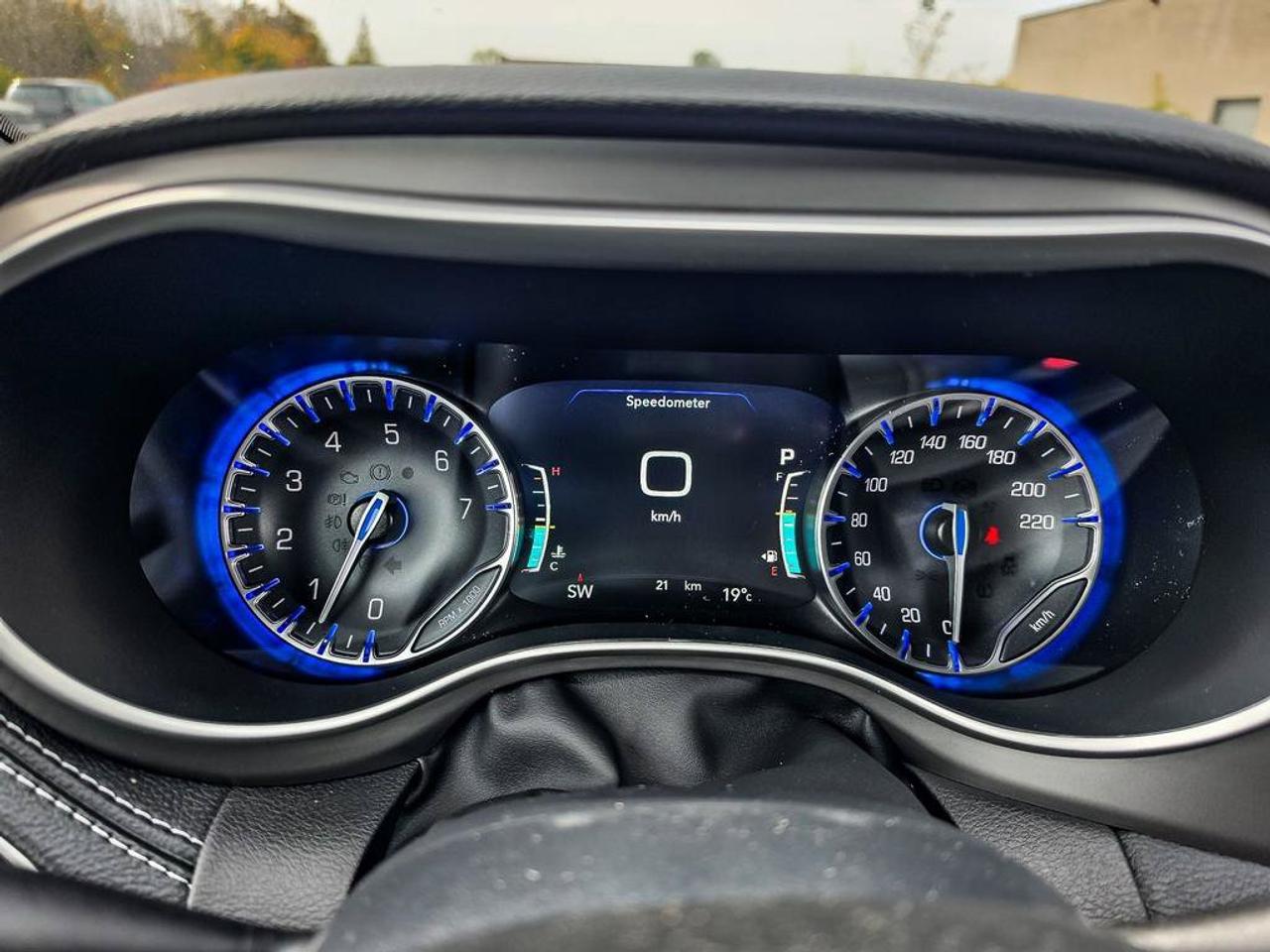 2027 Chrysler Pacifica Select | V6 | Leather Seats |Remote start | Photo