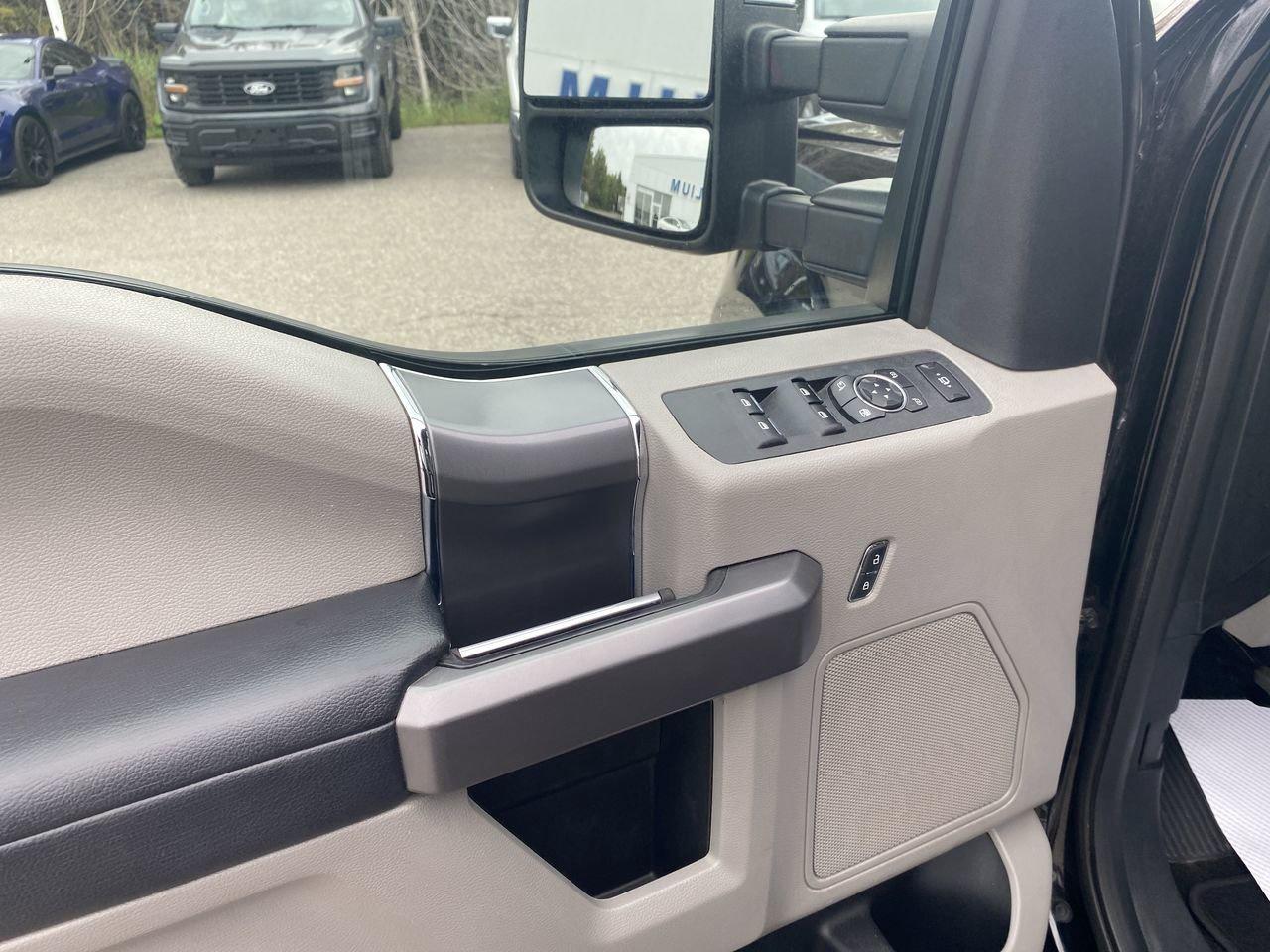 2018 Ford SUPER DUTY F-250 SRW  Photo