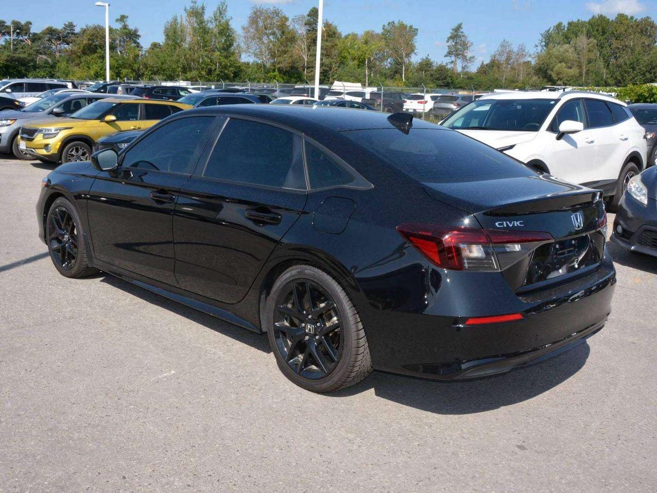 2025 Honda Civic Sport Photo