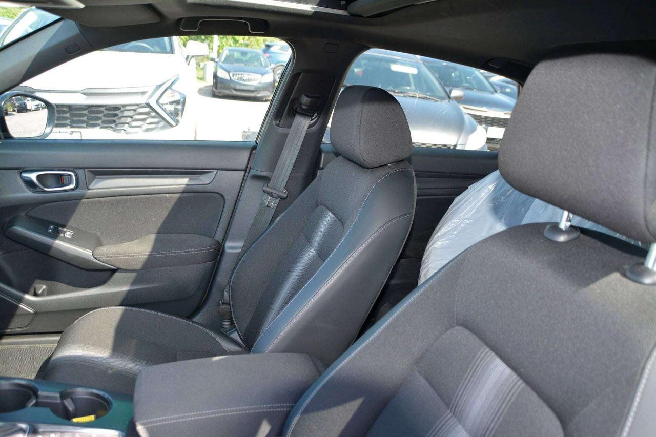 2025 Honda Civic Sport Photo