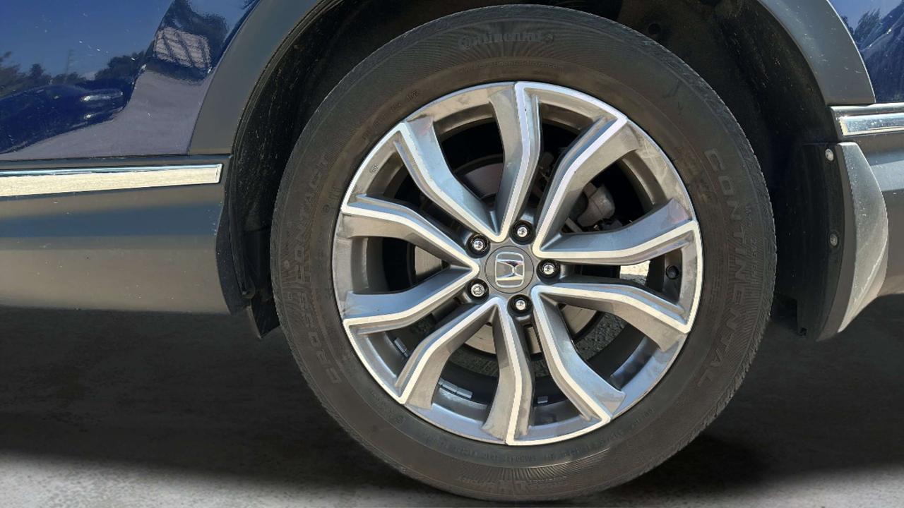2022 Honda CR-V Touring Photo