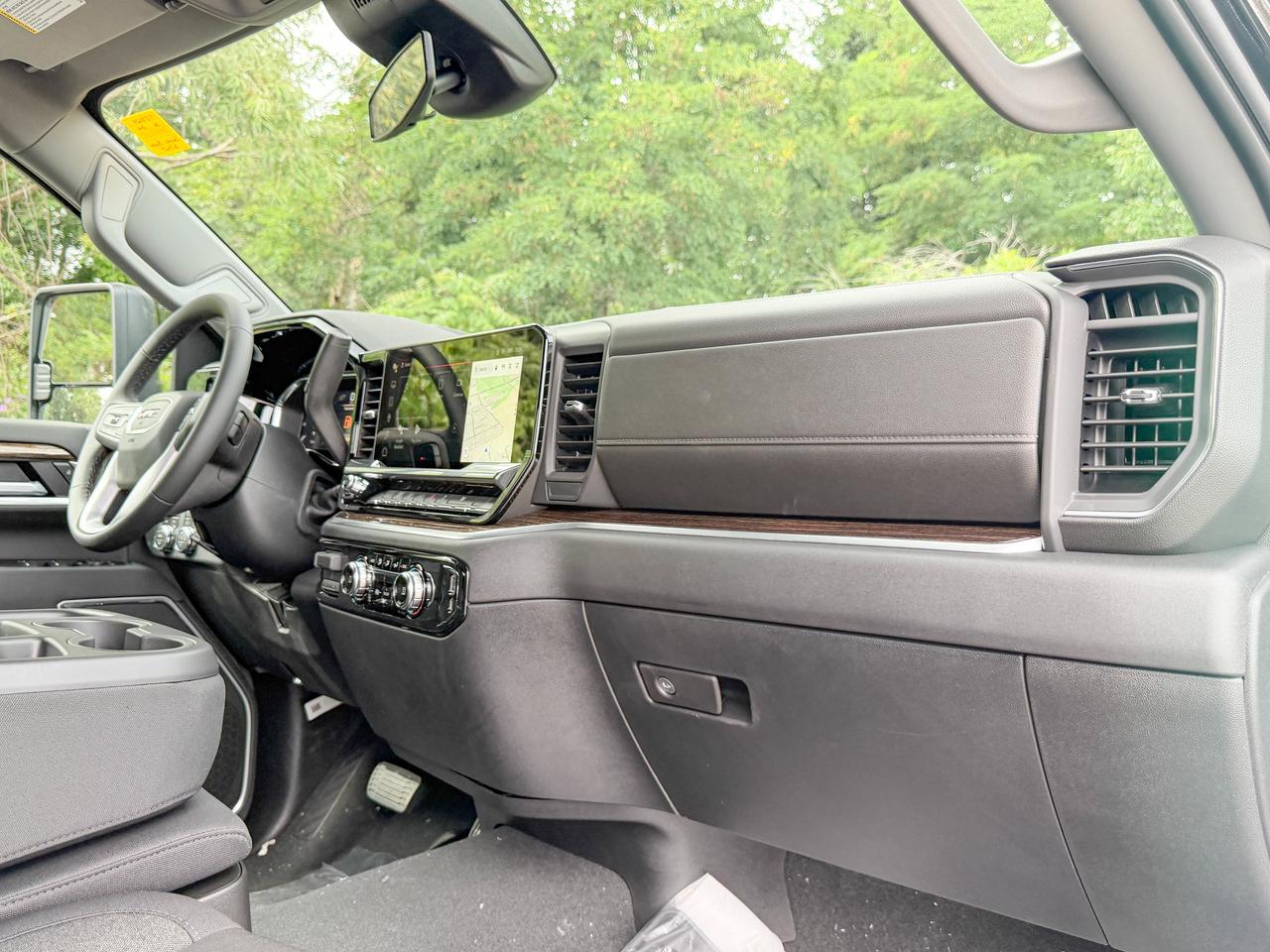 2026 GMC SIERRA 2500HD SLE Photo