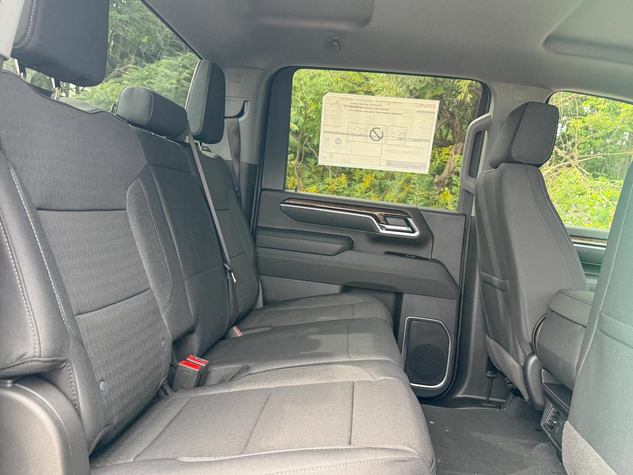 2026 GMC SIERRA 2500HD SLE Photo