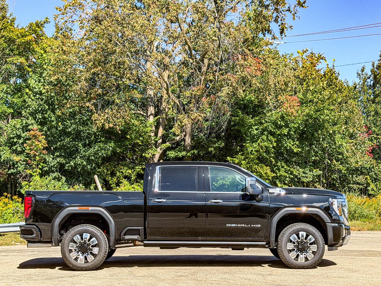 2026 GMC SIERRA 2500HD DENALI Photo