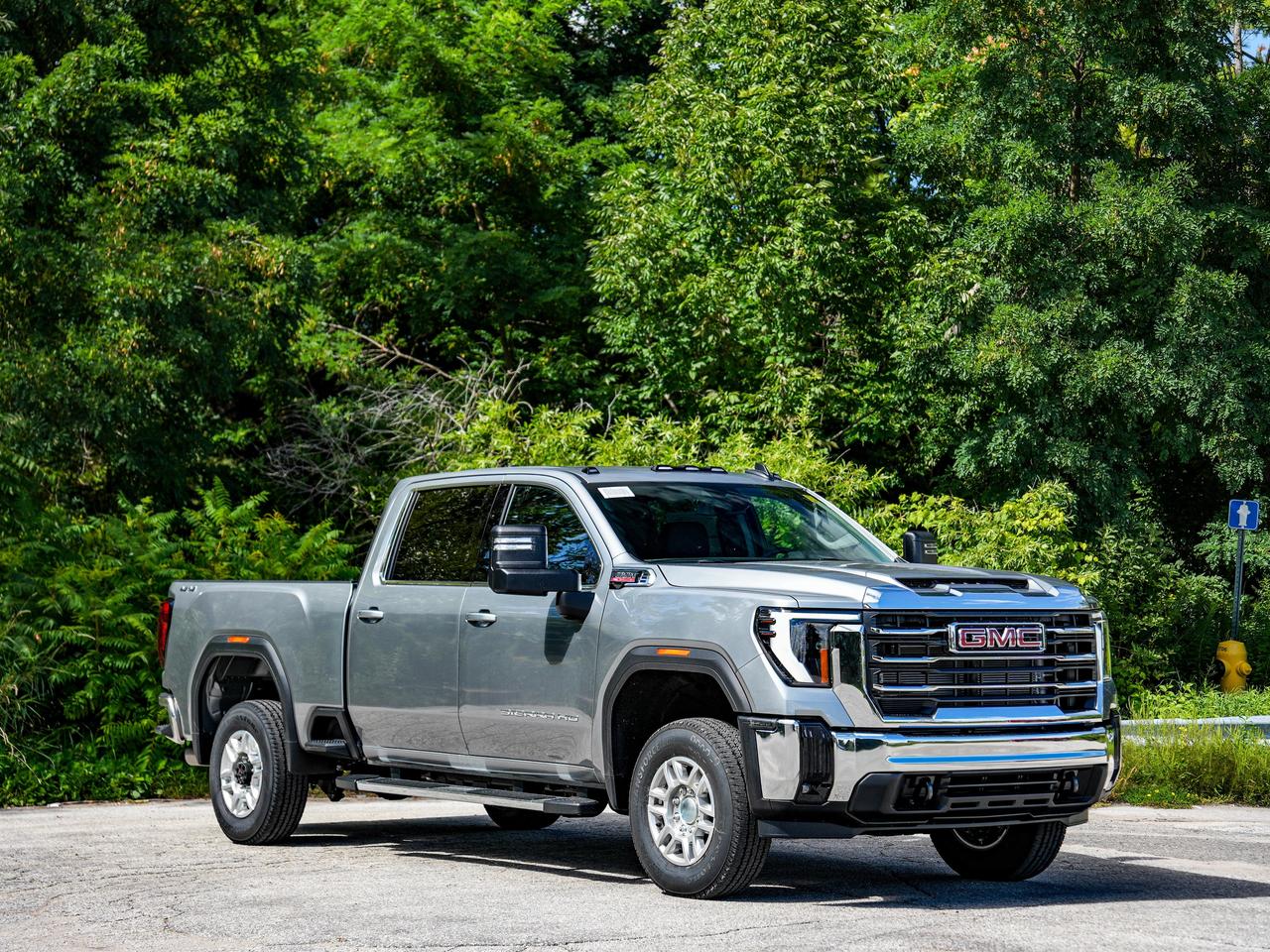 2026 GMC SIERRA 2500HD SLE Photo