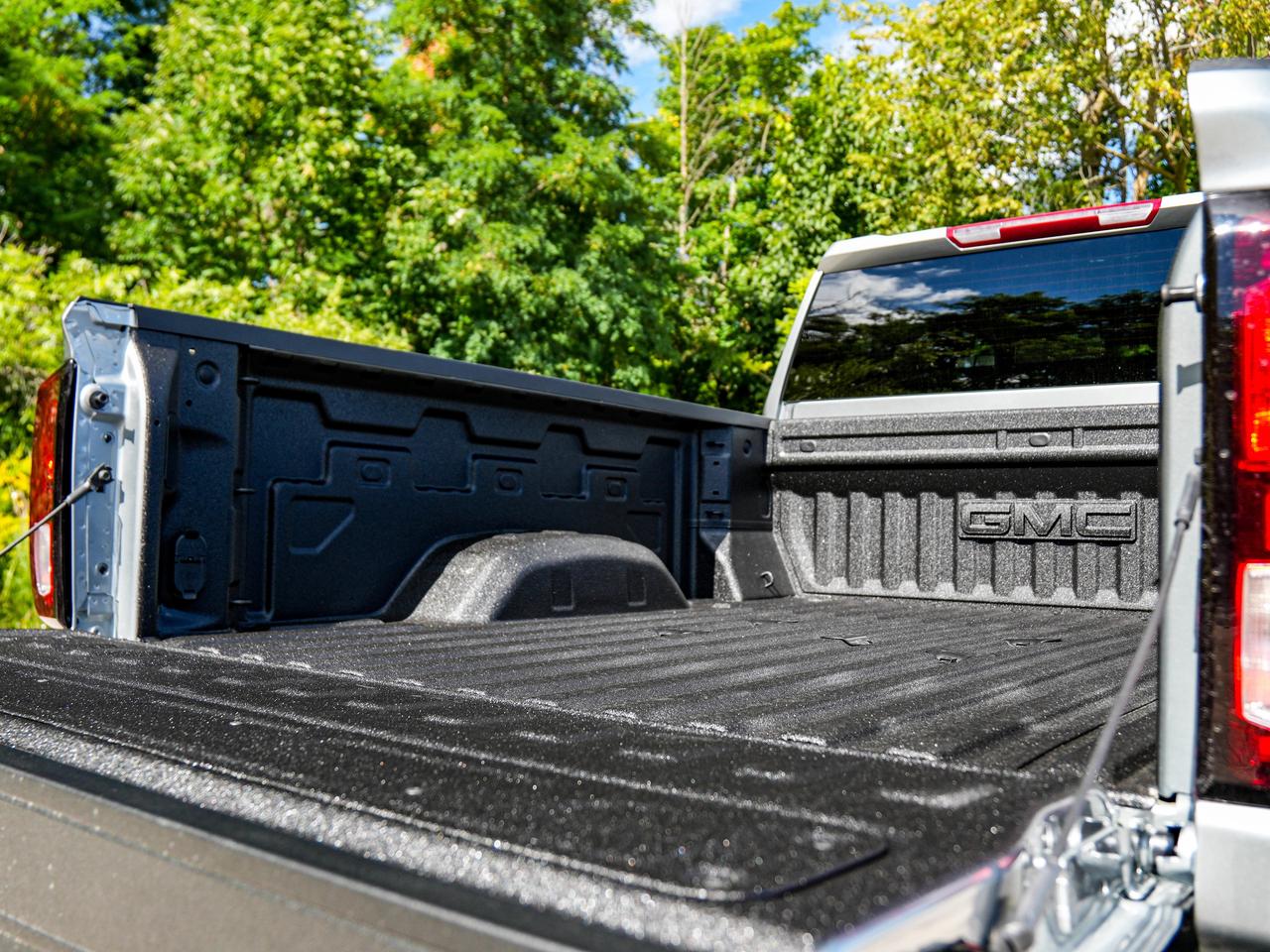 2026 GMC SIERRA 2500HD SLE Photo