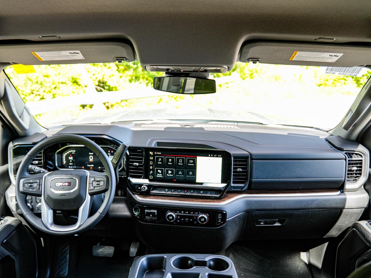 2026 GMC SIERRA 2500HD SLE Photo
