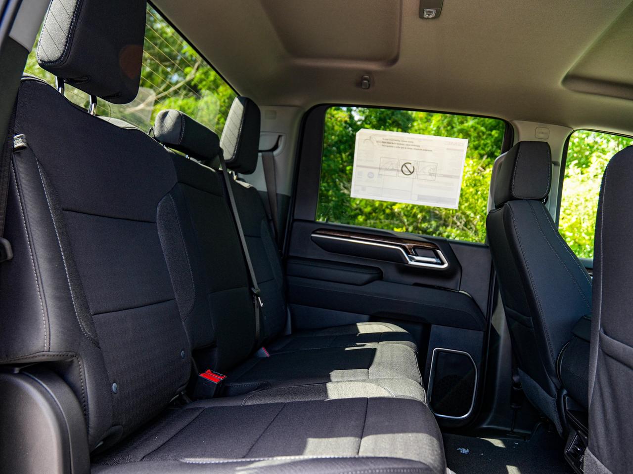 2026 GMC SIERRA 2500HD SLE Photo