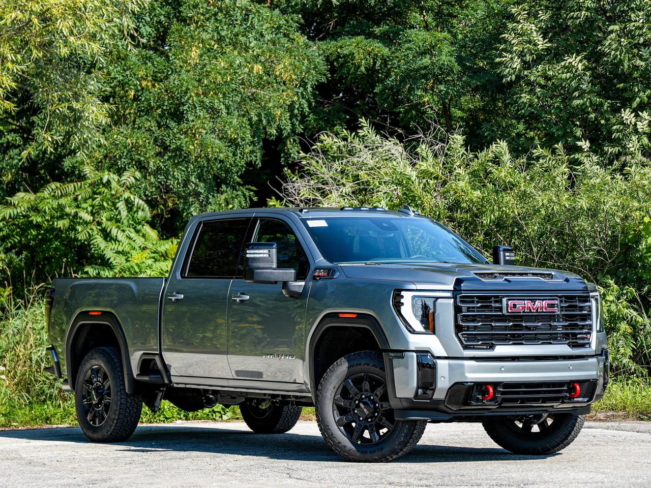 2026 GMC SIERRA 2500HD AT4 Photo5