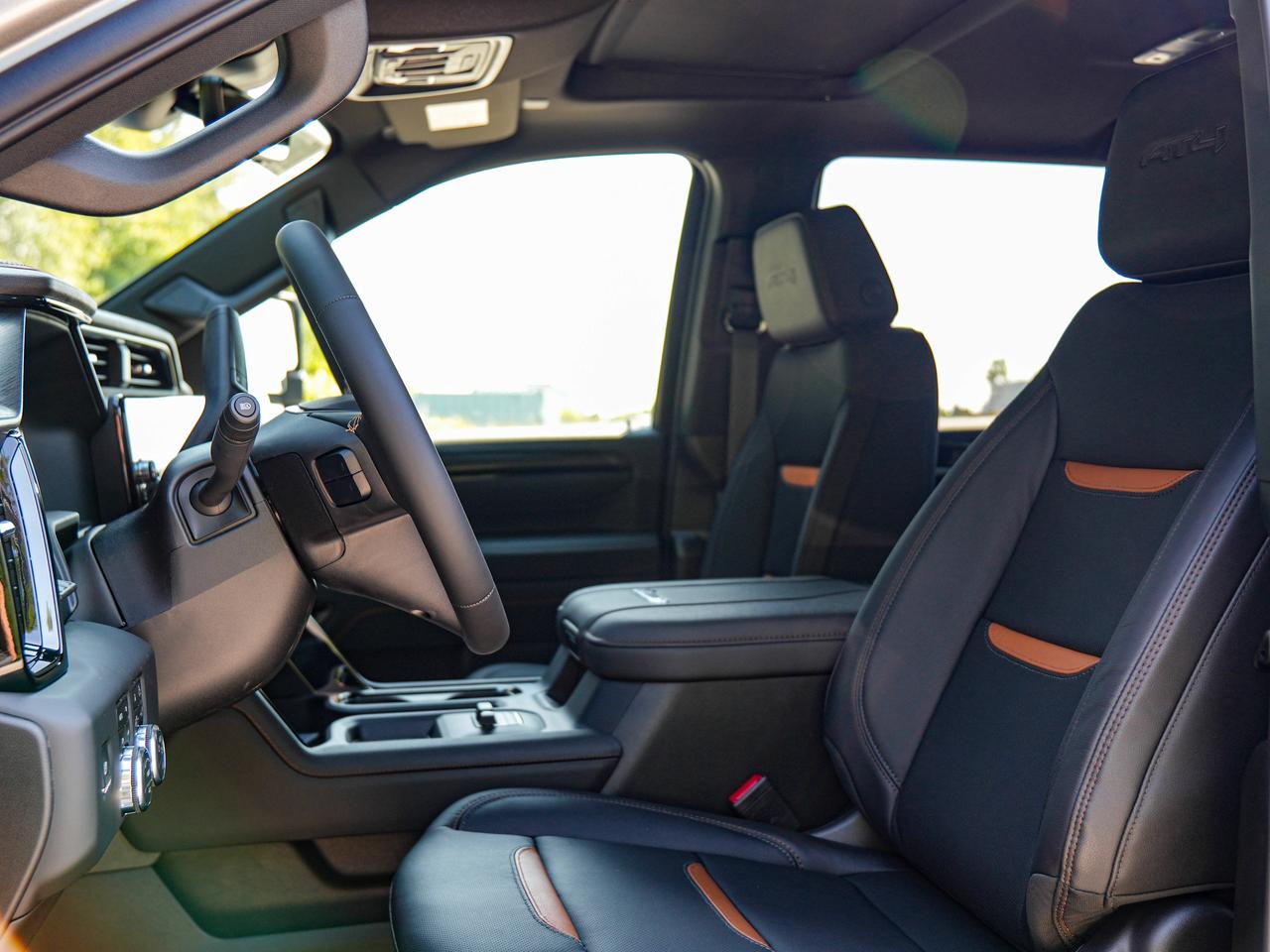 2026 GMC SIERRA 2500HD AT4 Photo