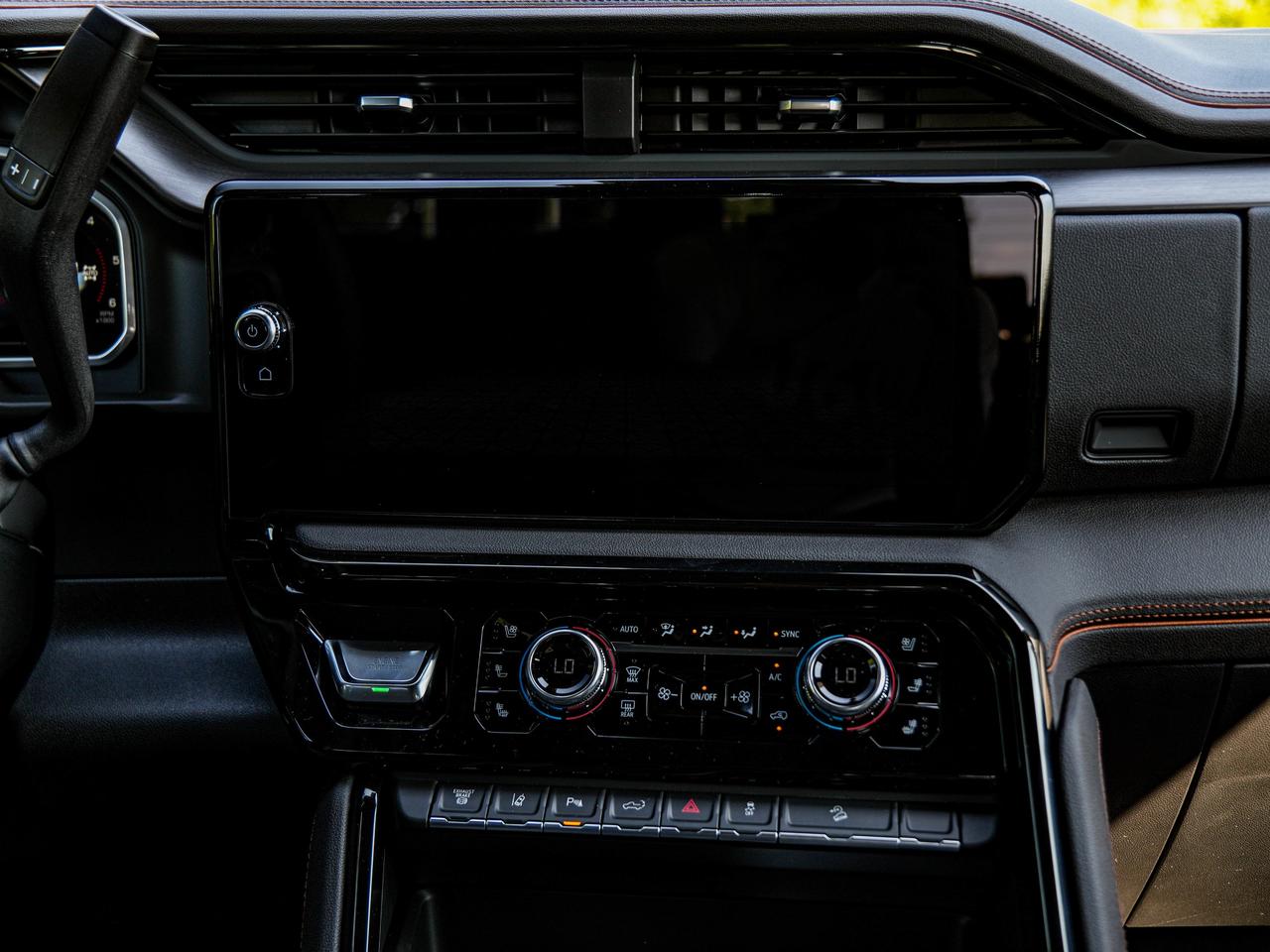 2026 GMC SIERRA 2500HD AT4 Photo