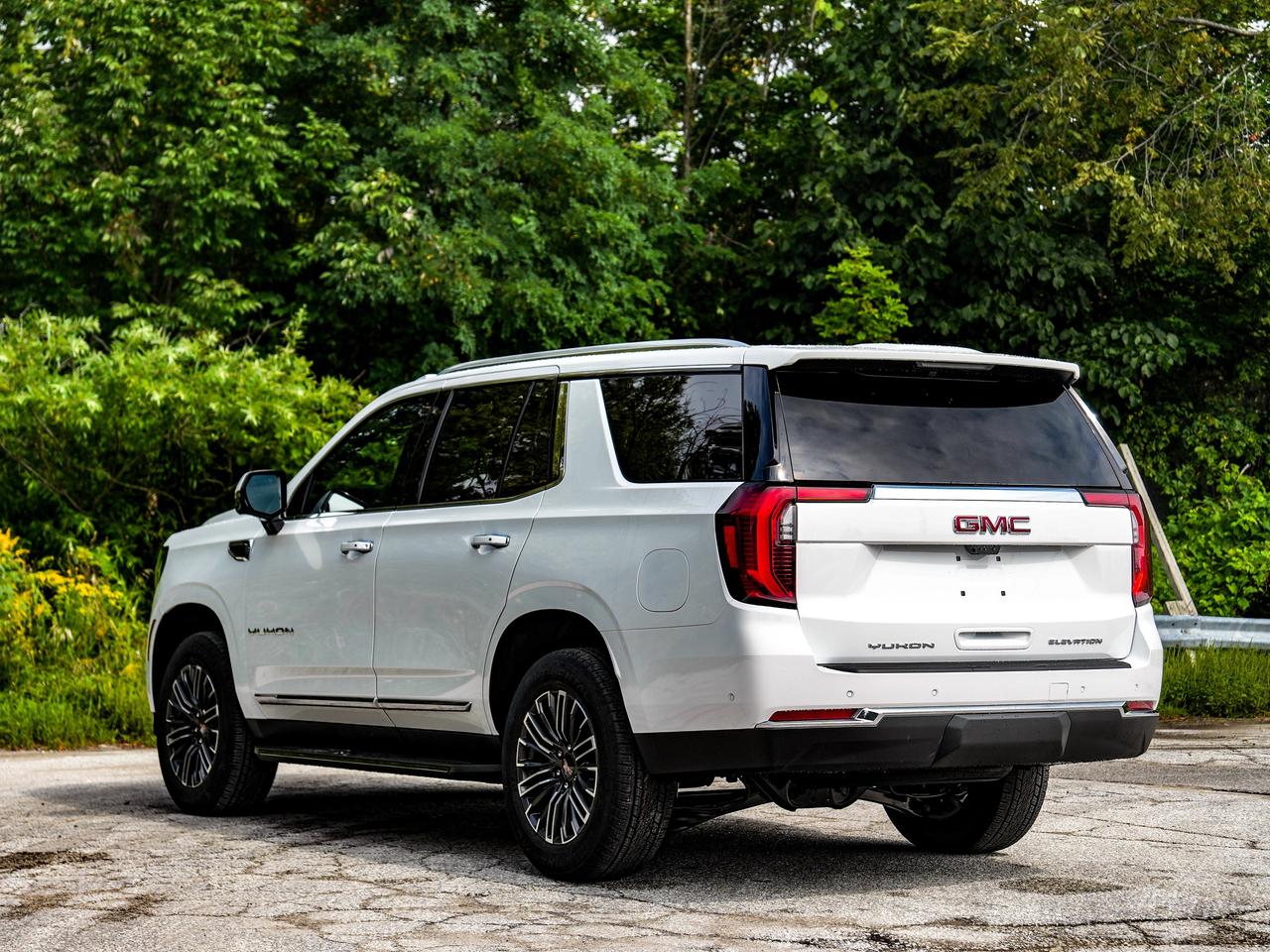 2026 GMC Yukon Elevation Photo