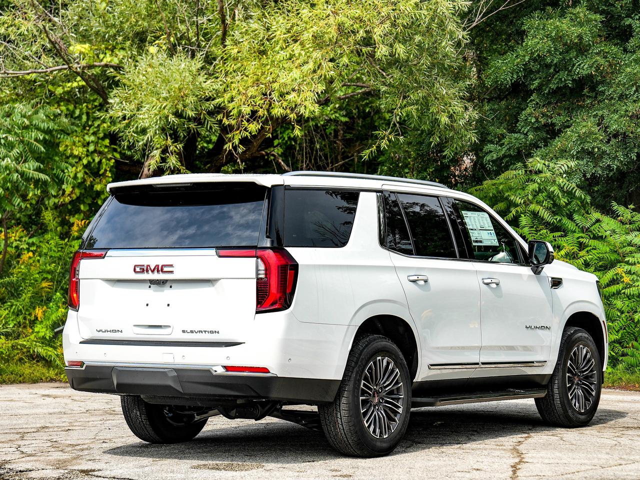 2026 GMC Yukon Elevation Photo