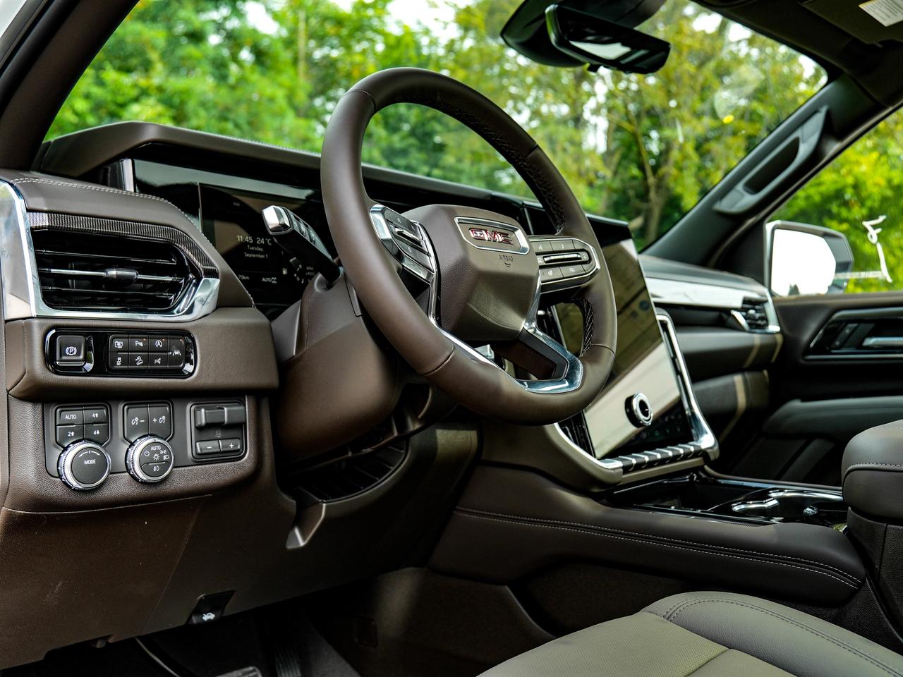 2026 GMC Yukon Elevation Photo