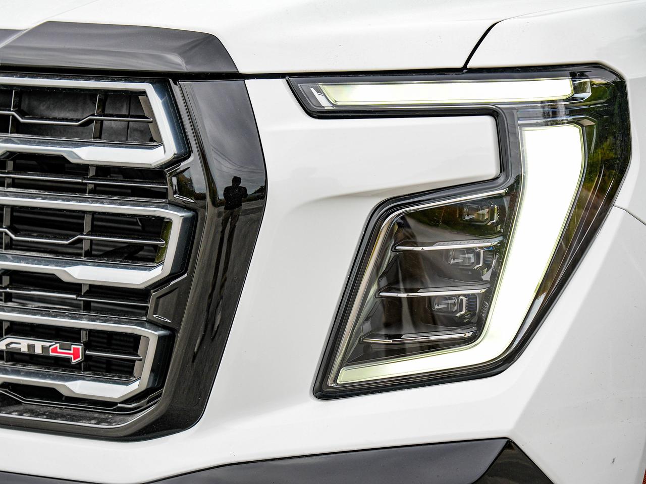 2026 GMC Yukon XL AT4 Photo