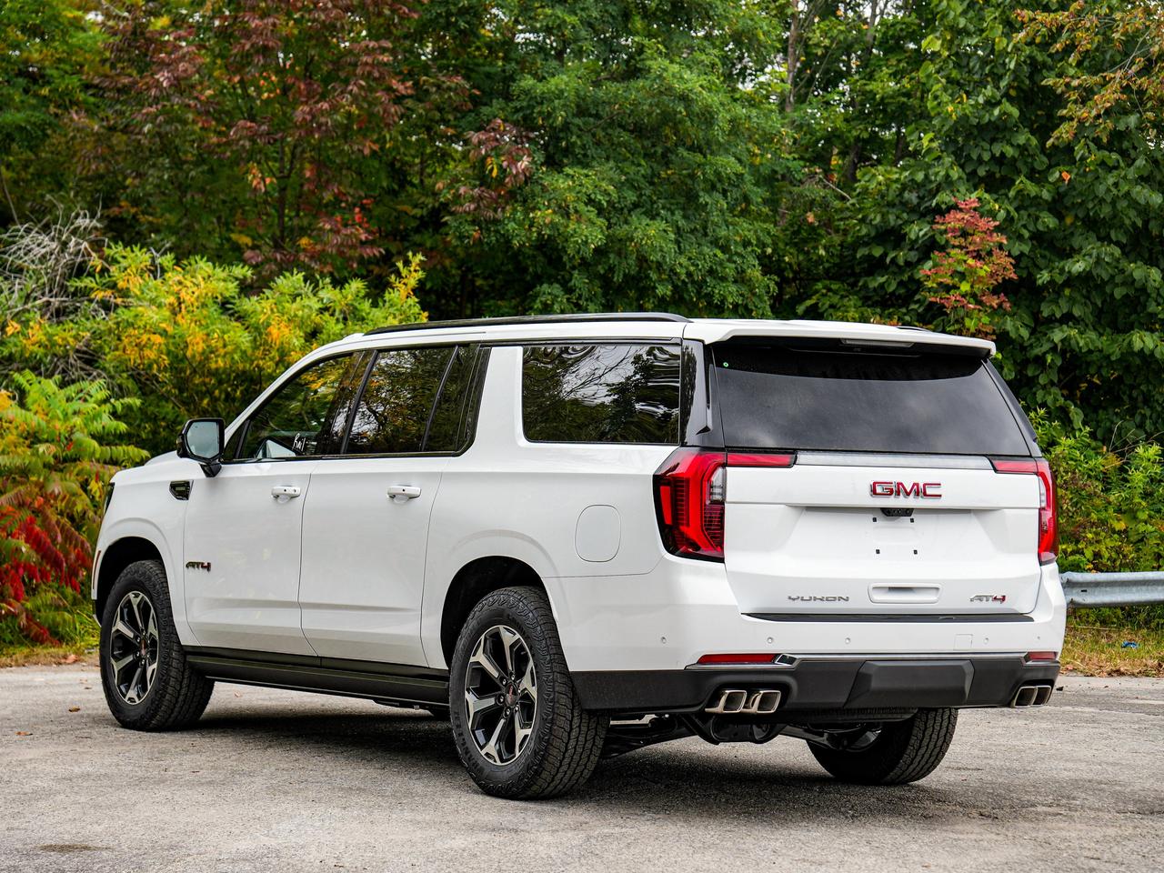 2026 GMC Yukon XL AT4 Photo