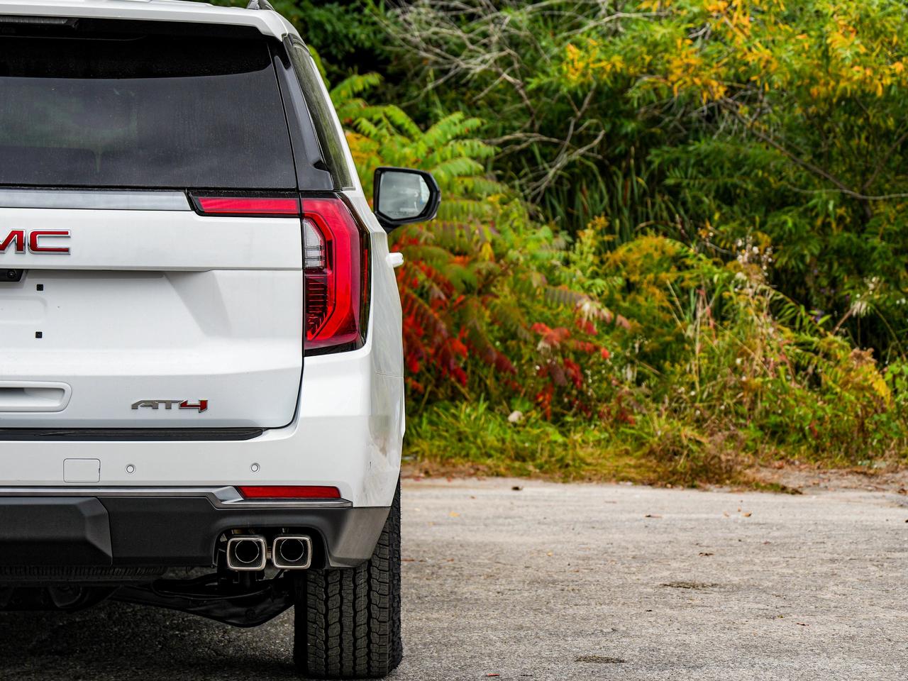 2026 GMC Yukon XL AT4 Photo