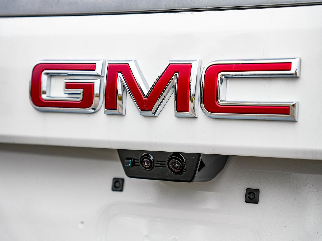 2026 GMC Yukon XL AT4 Photo