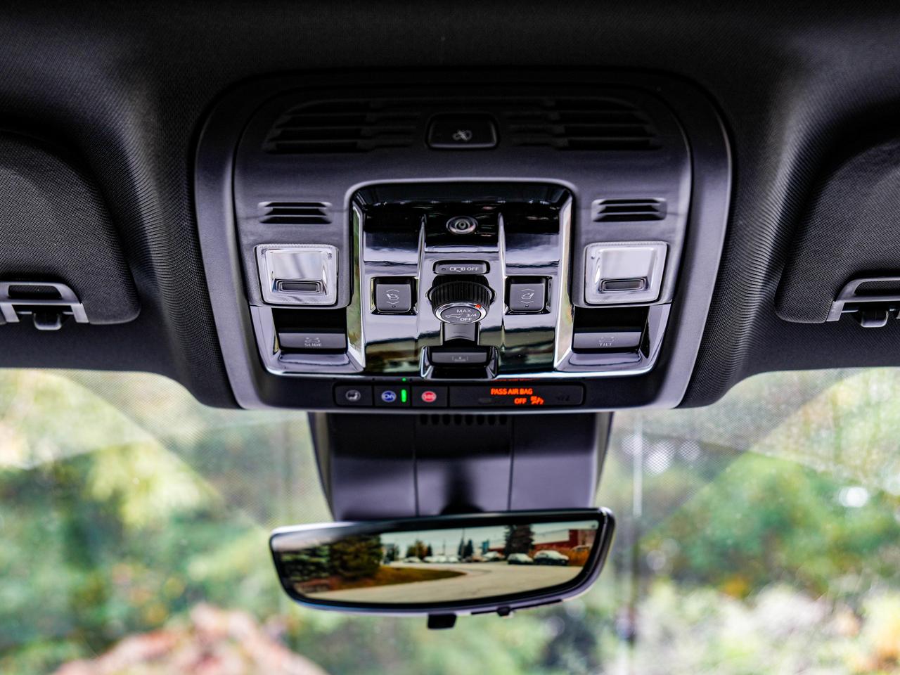 2026 GMC Yukon XL AT4 Photo
