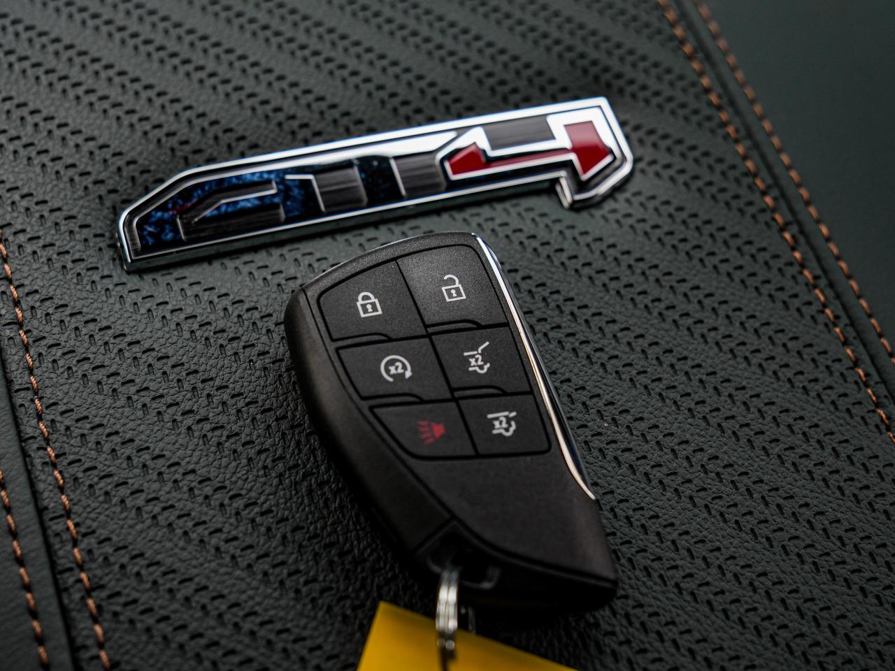 2026 GMC Yukon XL AT4 Photo