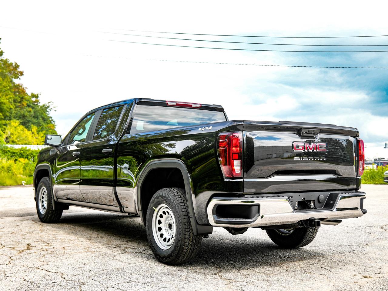 2026 GMC Sierra 1500 PRO Photo