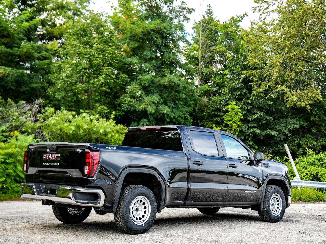 2026 GMC Sierra 1500 PRO Photo