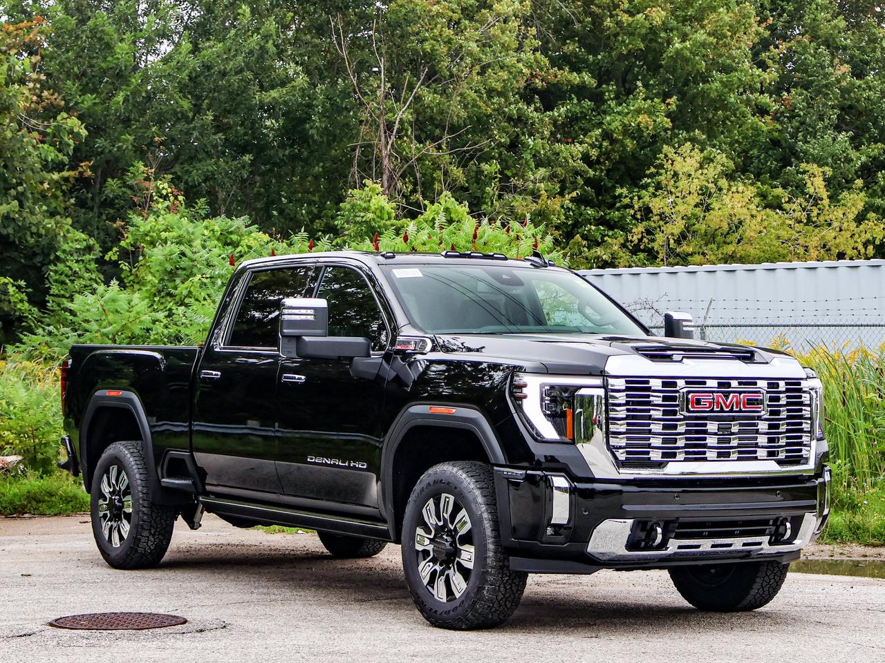 2026 GMC Sierra 3500HD Denali Photo