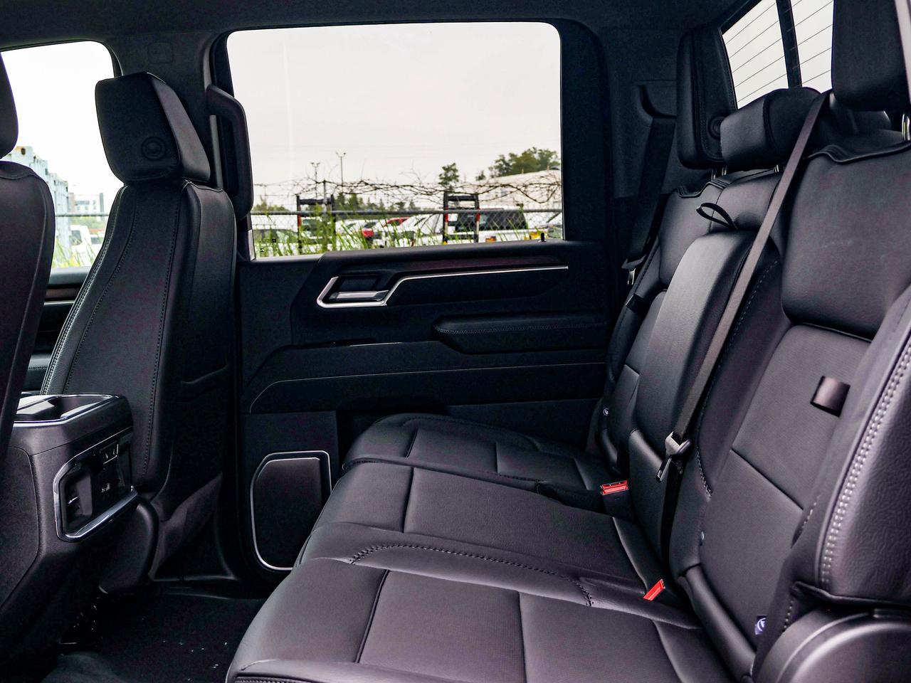 2026 GMC Sierra 3500HD Denali Photo