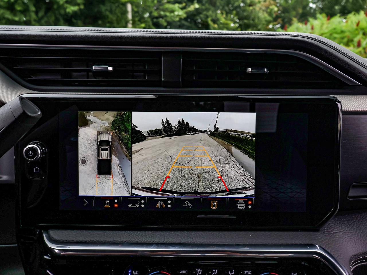2026 GMC Sierra 3500HD Denali Photo