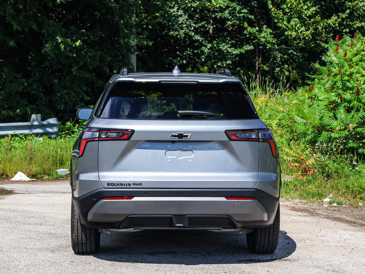 2027 Chevrolet Equinox AWD LT Photo