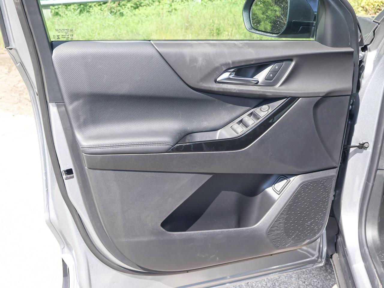 2027 Chevrolet Equinox AWD LT Photo