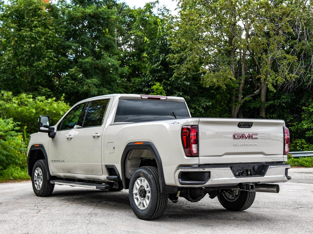 2026 GMC SIERRA 2500HD SLE Photo