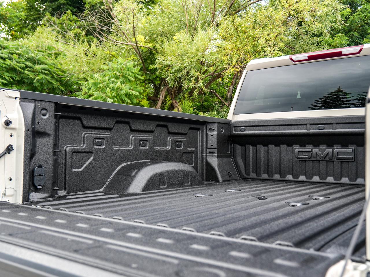 2026 GMC SIERRA 2500HD SLE Photo
