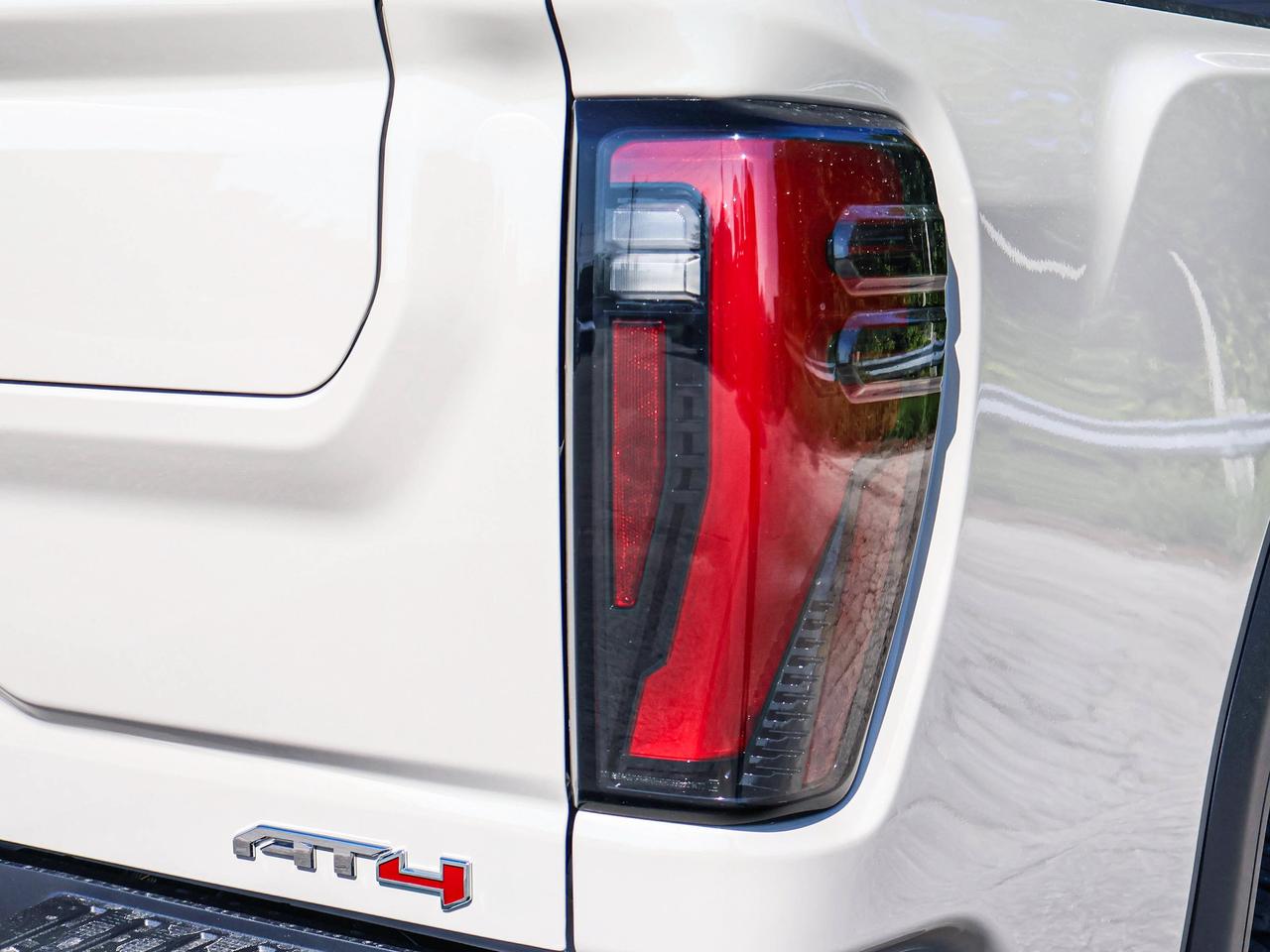 2026 GMC SIERRA 2500HD AT4 Photo