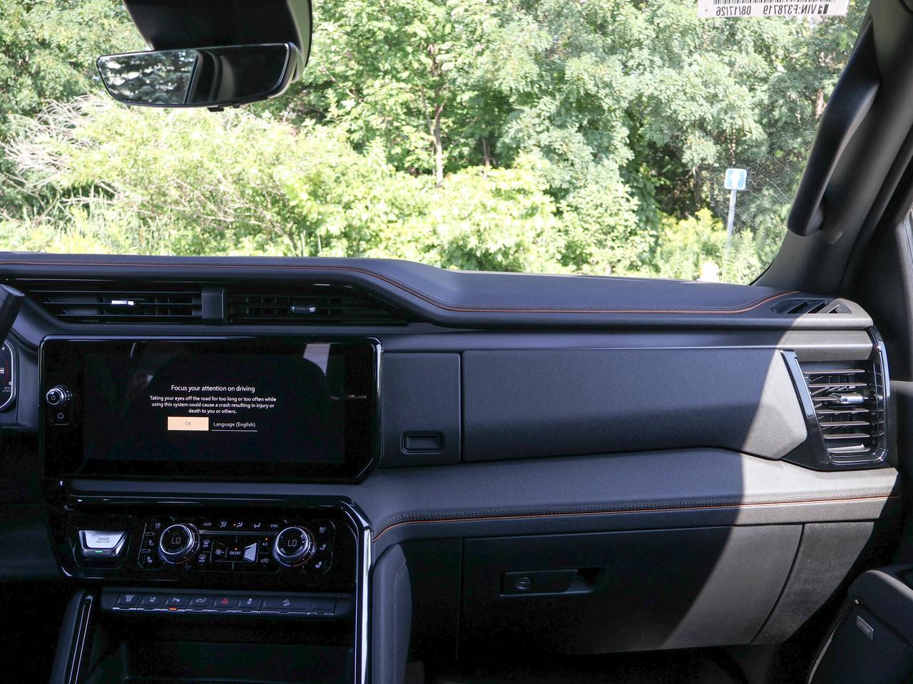 2026 GMC SIERRA 2500HD AT4 Photo
