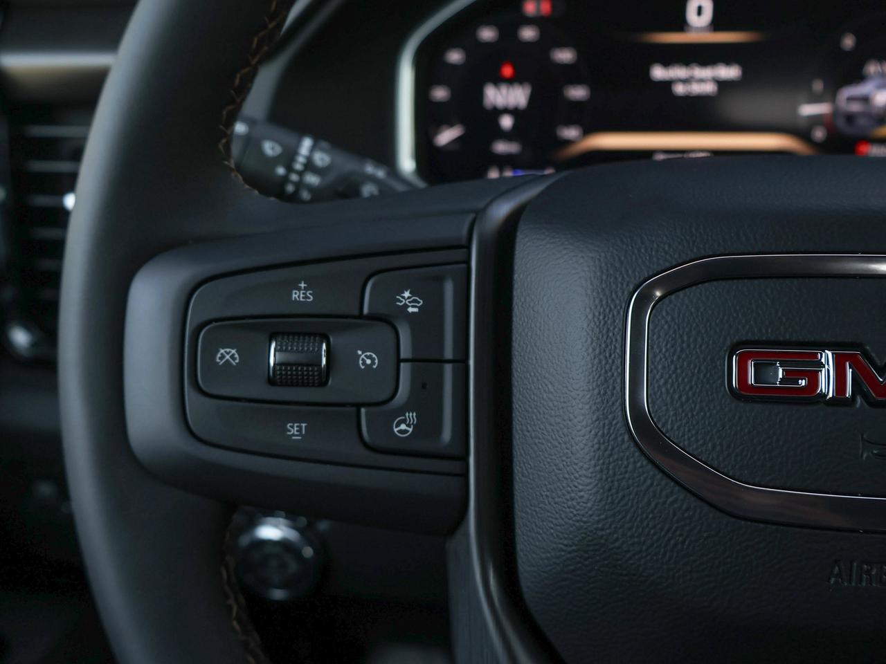 2026 GMC SIERRA 2500HD AT4 Photo