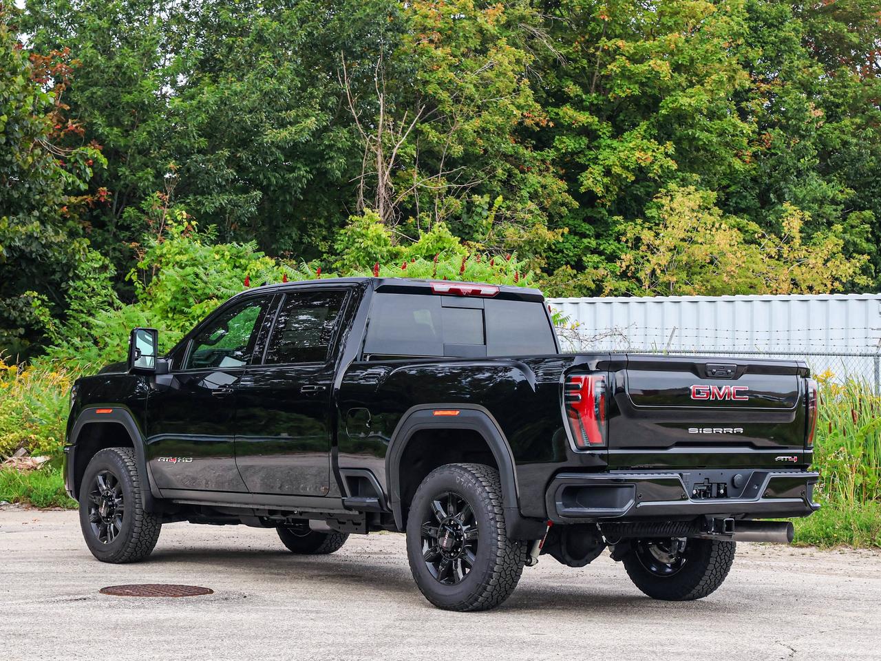 2026 GMC SIERRA 2500HD AT4 Photo