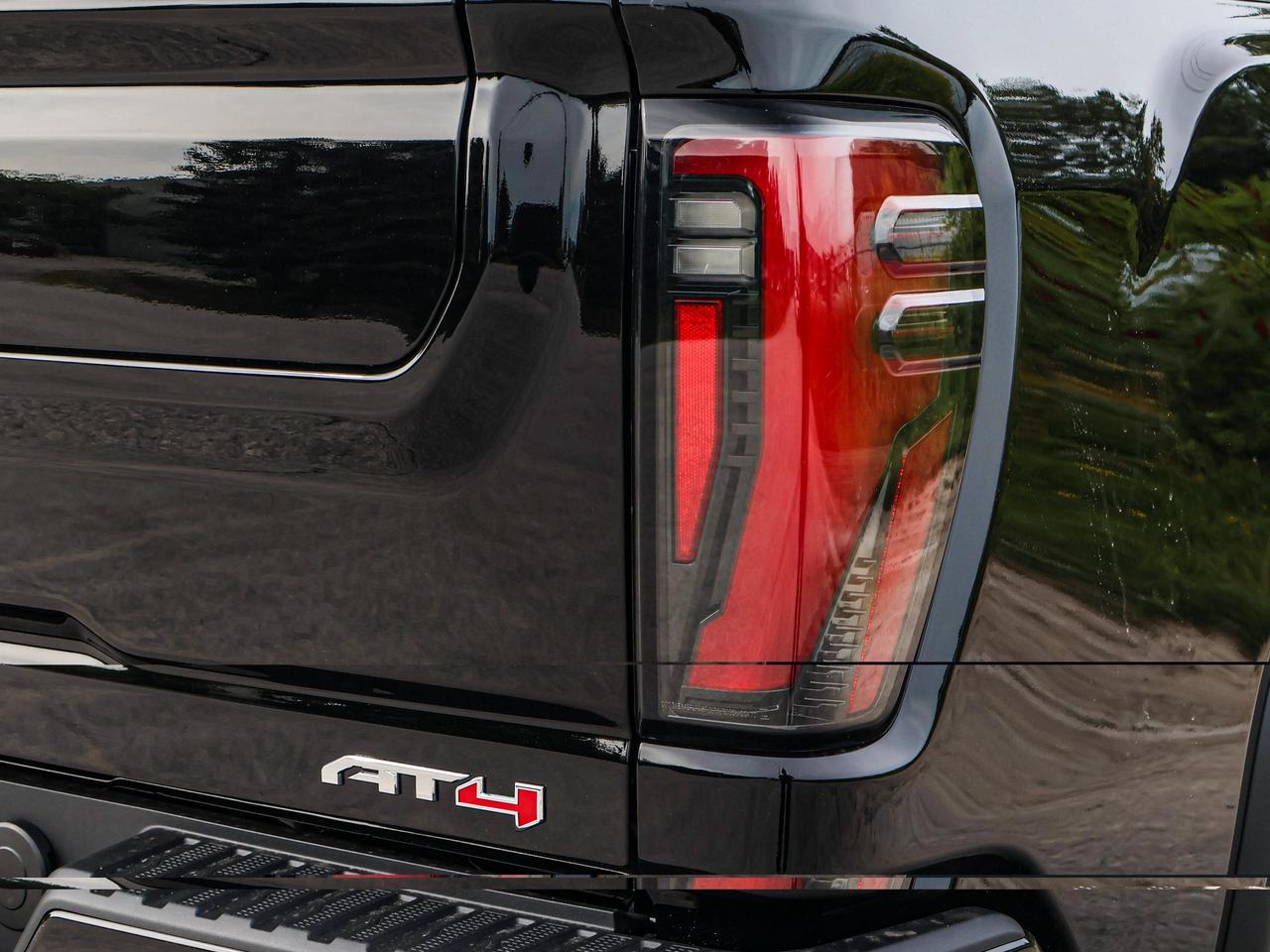 2026 GMC SIERRA 2500HD AT4 Photo