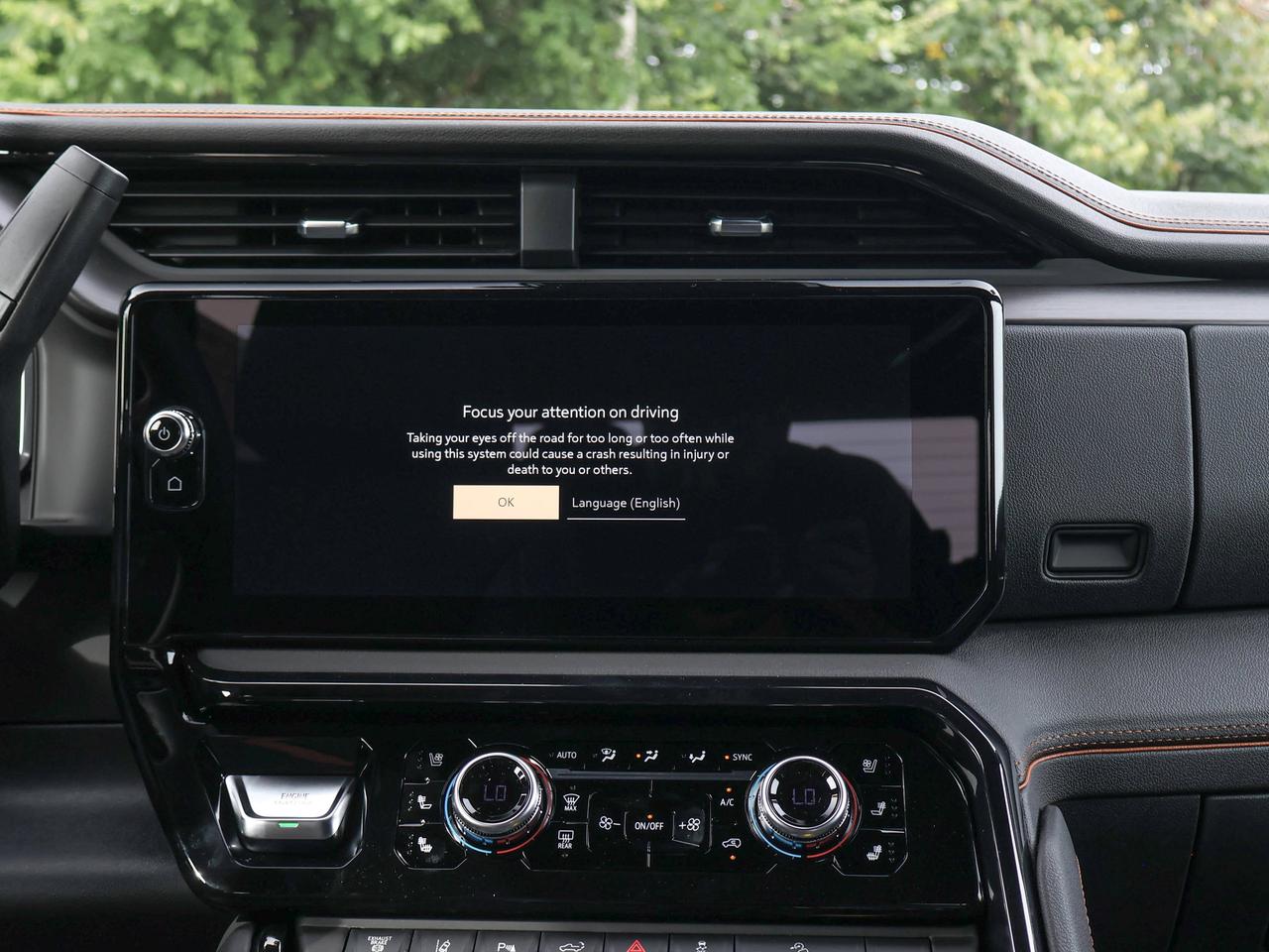 2026 GMC SIERRA 2500HD AT4 Photo