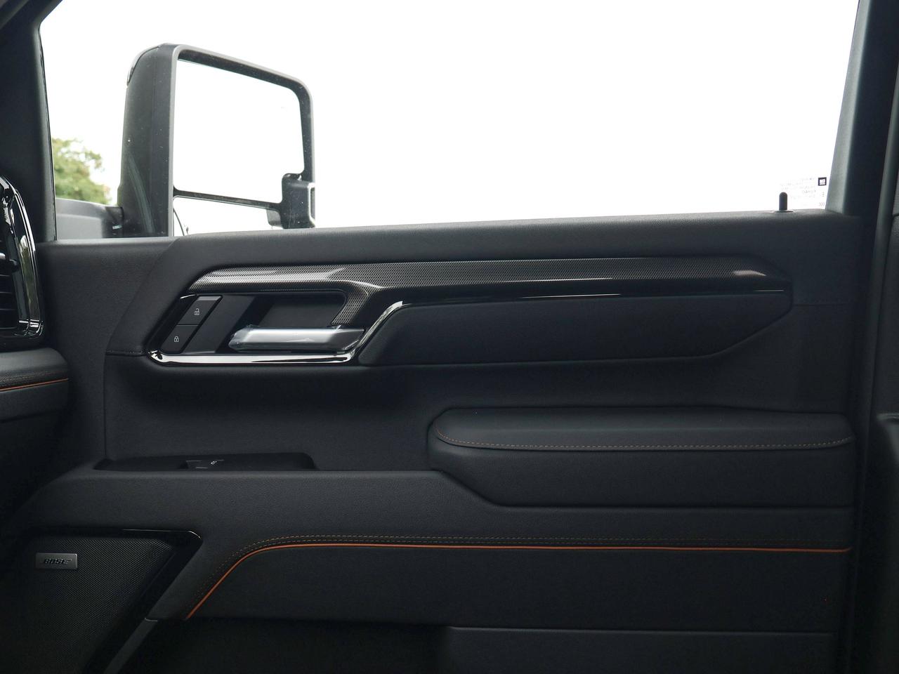 2026 GMC SIERRA 2500HD AT4 Photo