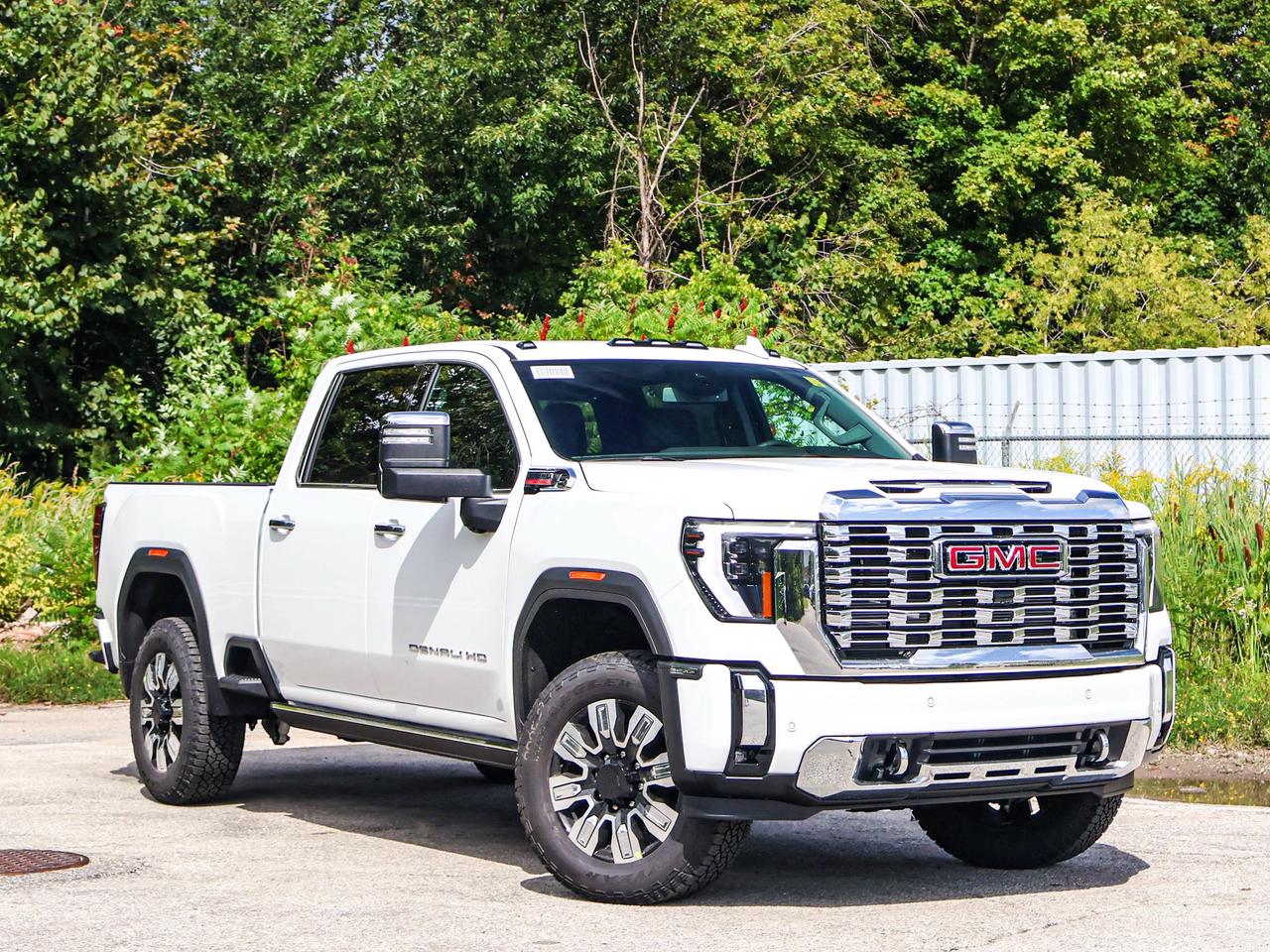2026 GMC SIERRA 2500HD DENALI Photo5