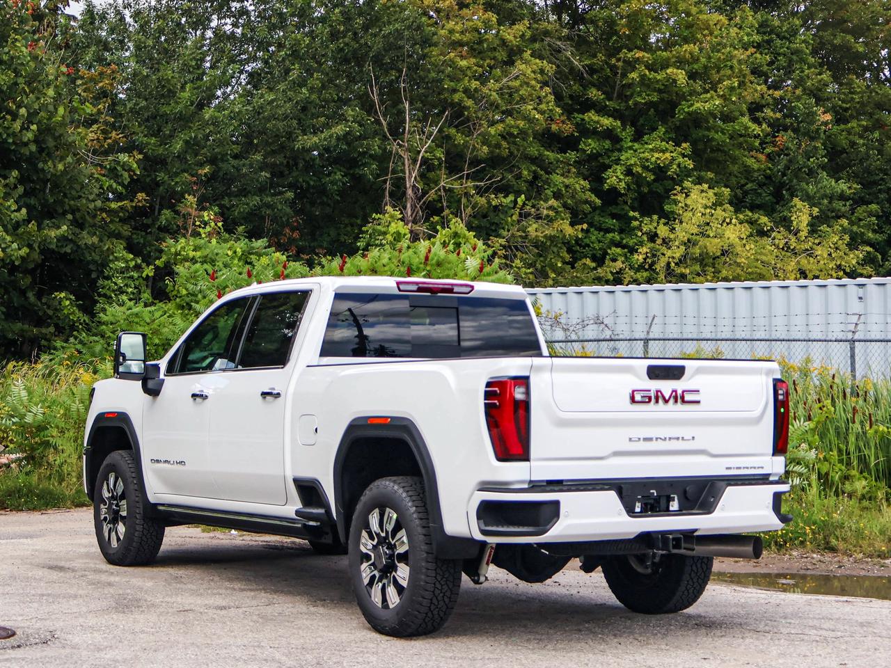 2026 GMC SIERRA 2500HD DENALI Photo