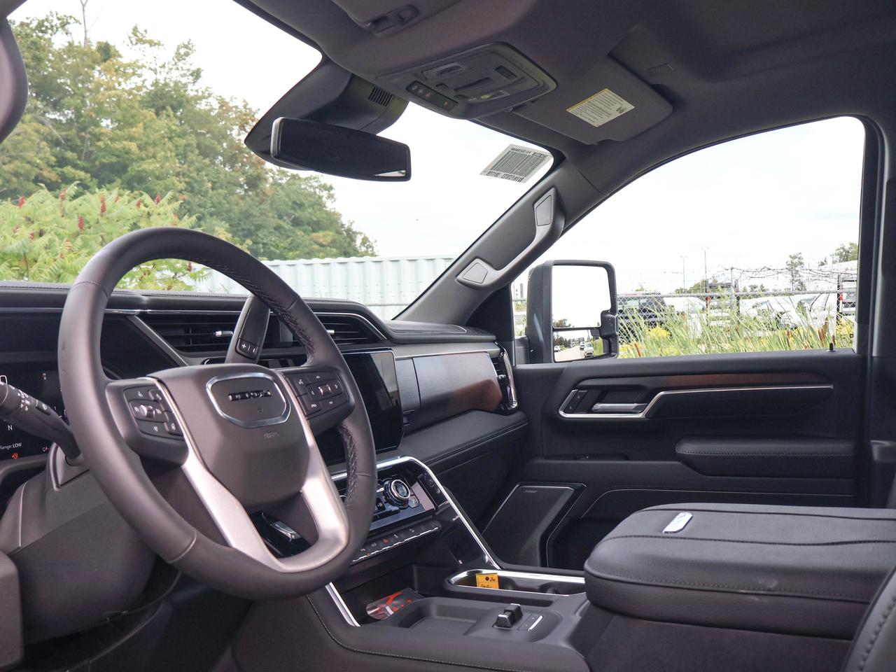 2026 GMC SIERRA 2500HD DENALI Photo