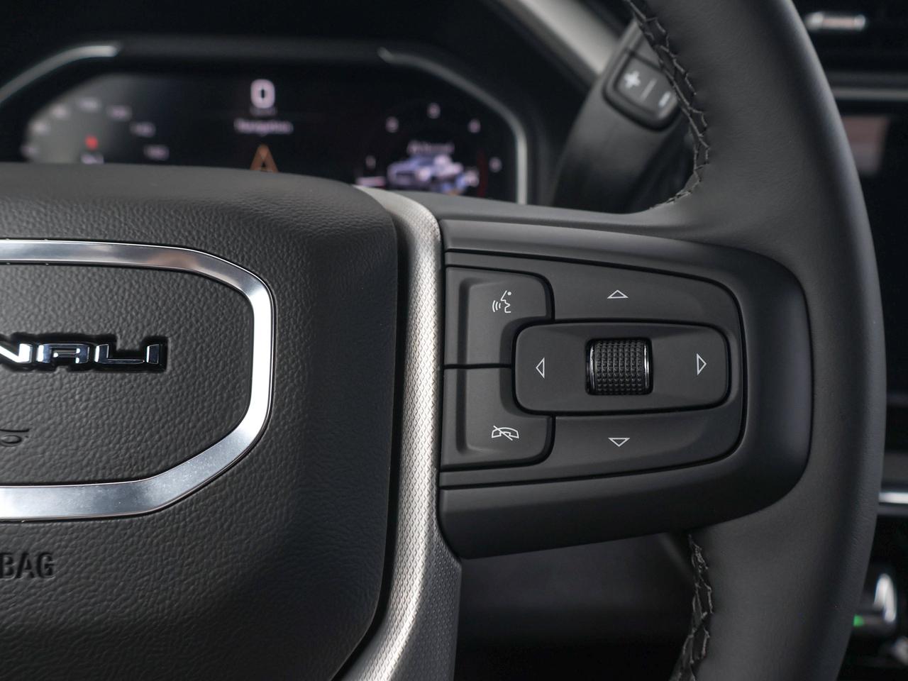 2026 GMC SIERRA 2500HD DENALI Photo