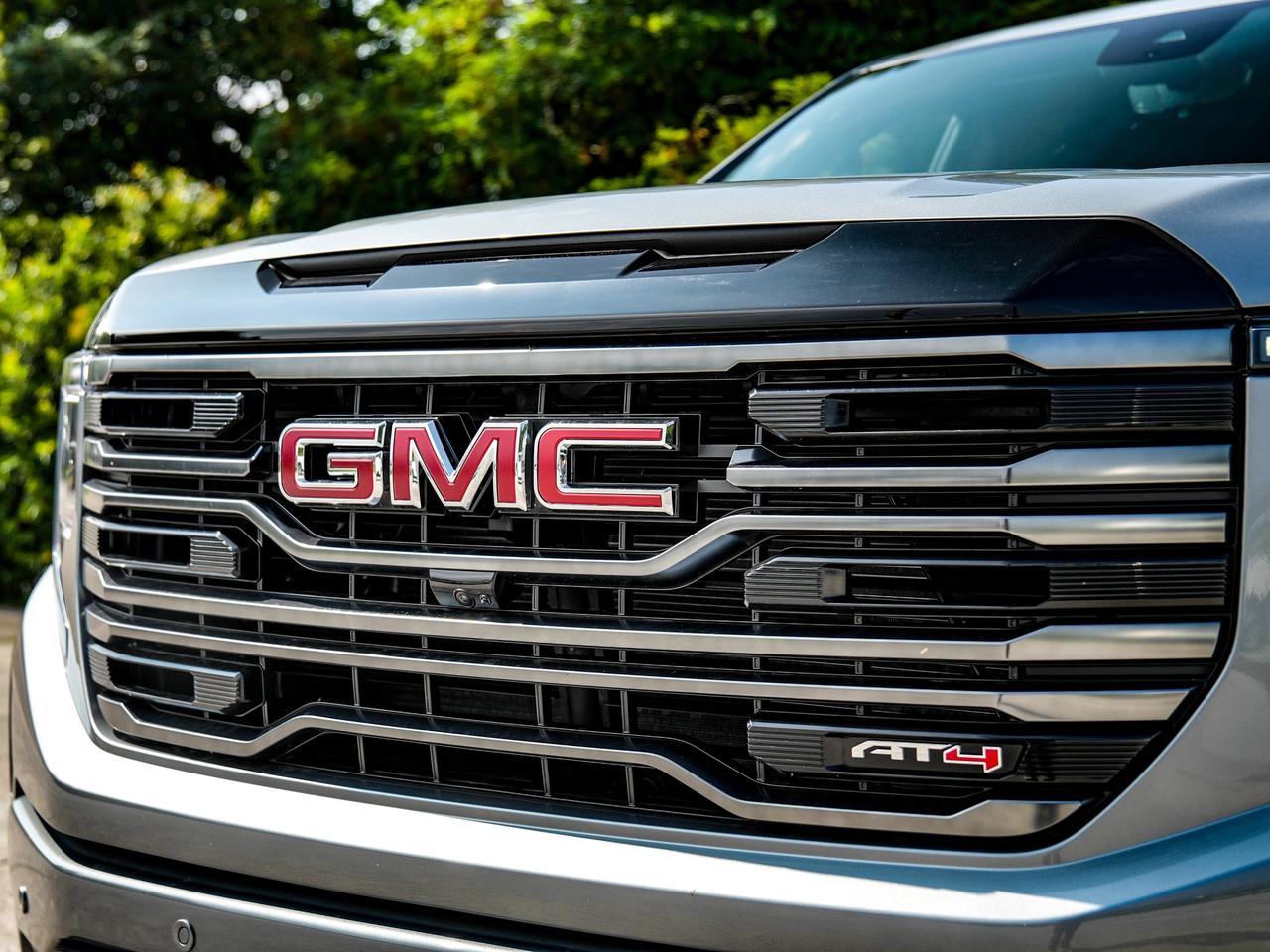 2026 GMC Sierra 1500 AT4 Photo