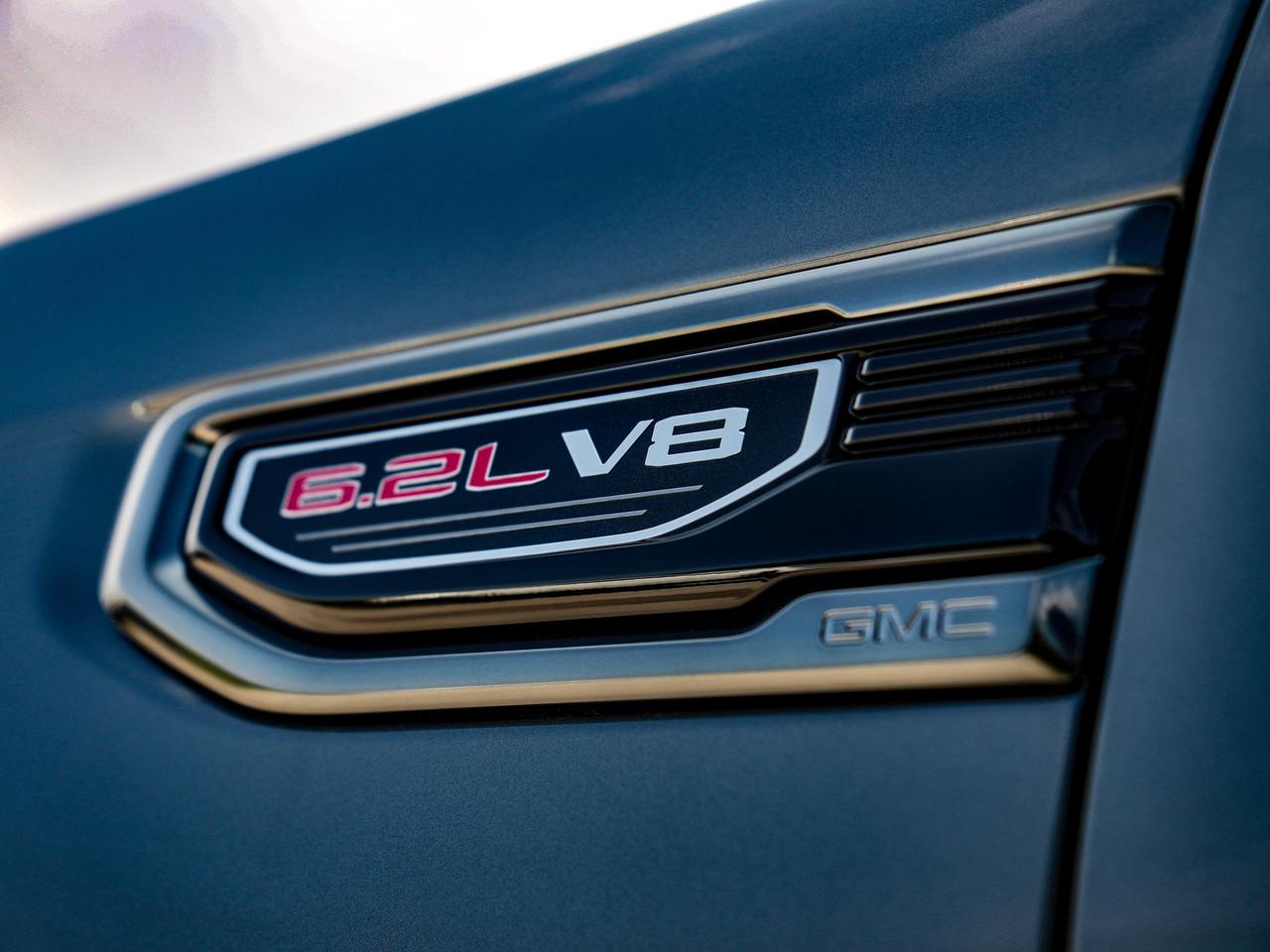 2026 GMC Sierra 1500 AT4 Photo