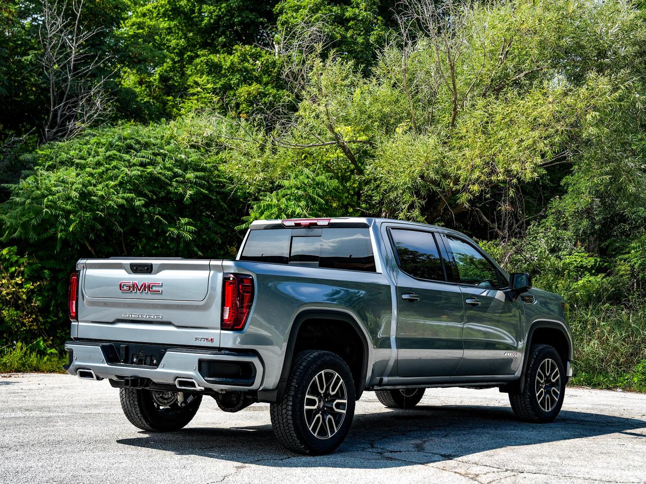 2026 GMC Sierra 1500 AT4 Photo