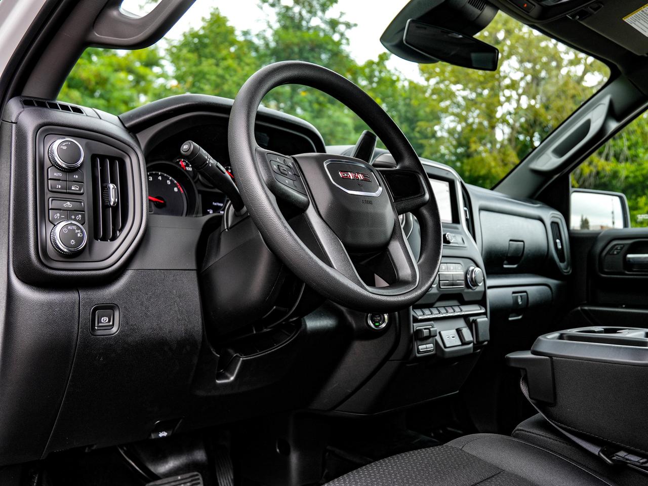 2026 GMC Sierra 1500 PRO Photo